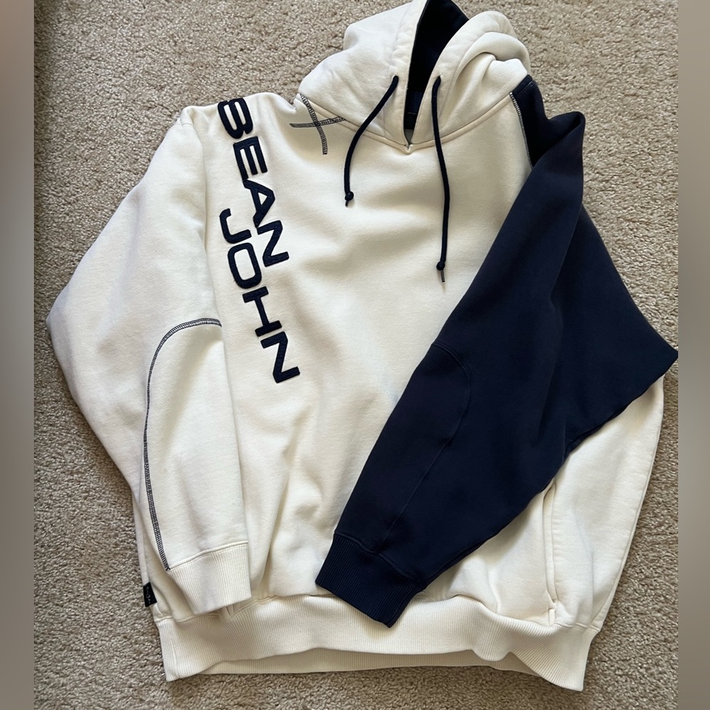 💯Authentic Sean John Hoodie.